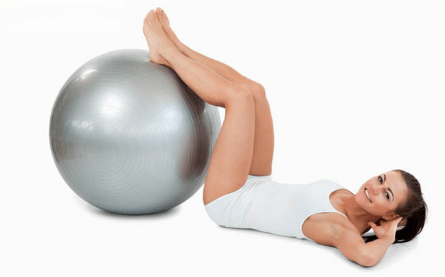 Ασκήσεις με μπάλα γυμναστικής για κιρσούς